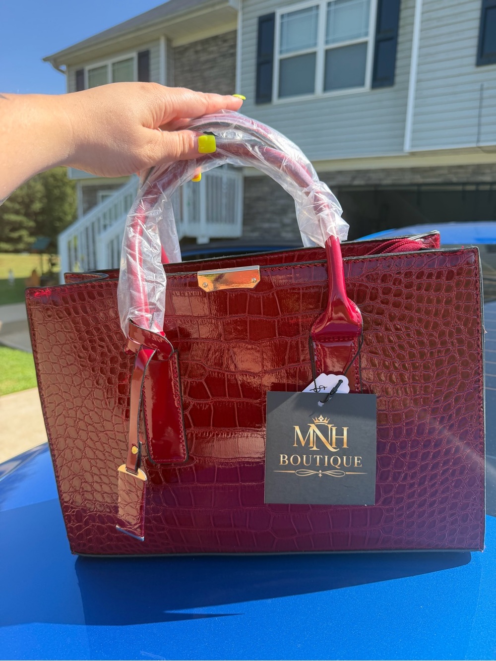 Women’s Croc-Embossed Satchel Bag in Deep Burgundy